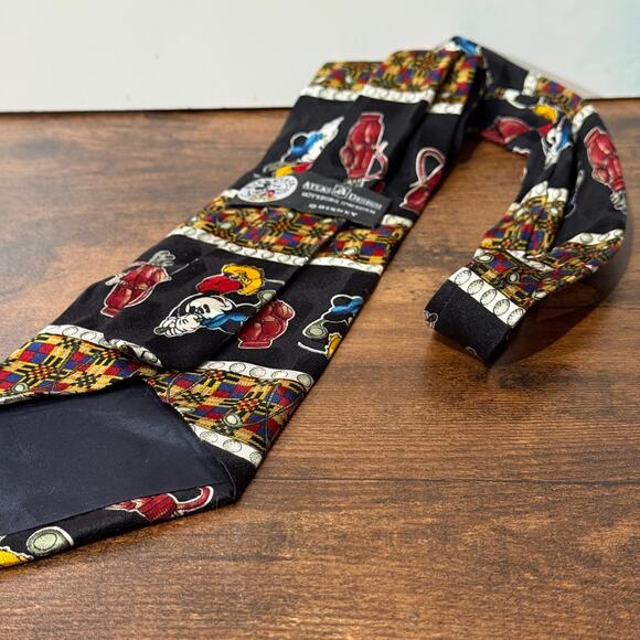 Disney by Atlas Design Tie Necktie Mickey Mouse Golfing 100% Silk Multi Color - Picture 3 of 6